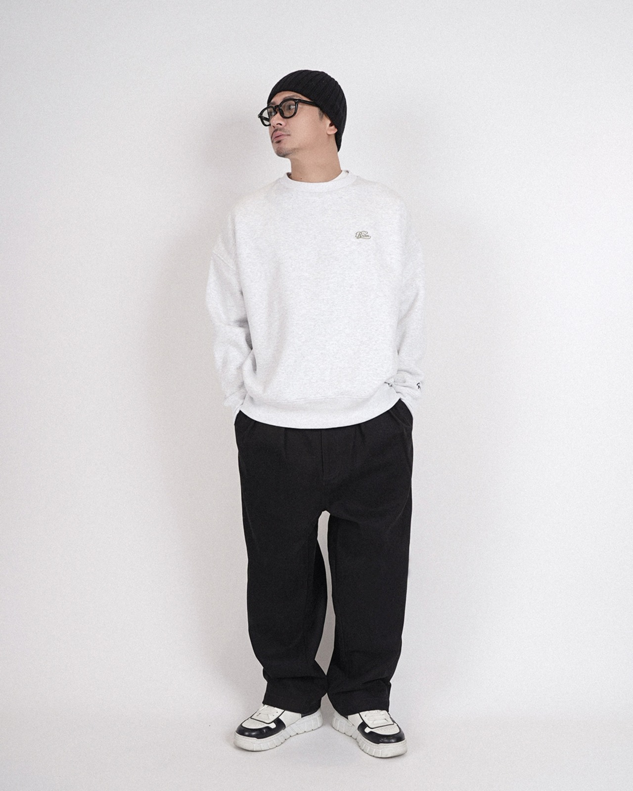 【#Re:room】Rrm HEART EMBROIDERY BIG TRAINER［REC874］
