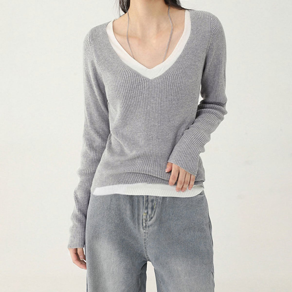 レイヤード風 ニット 長袖 トップス レディース 春秋冬 韓国 重ね着風 Vネック 大人 きれいめ カジュアル おしゃれ リブニット 薄手 無地 インナー 大人可愛い 大人女子