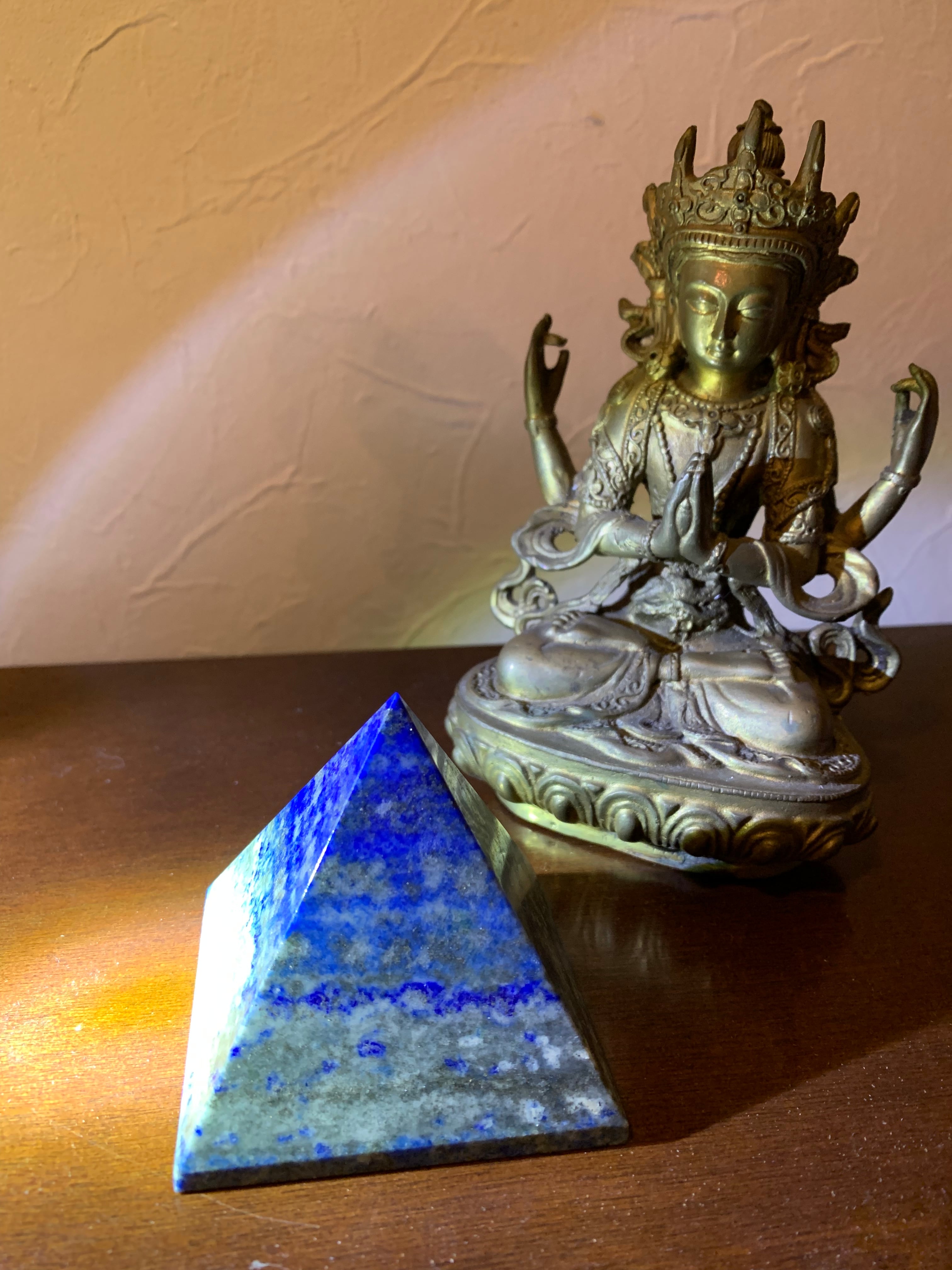 ラピスラズリ ピラミッド | パワーストーン・猫の魔法使い