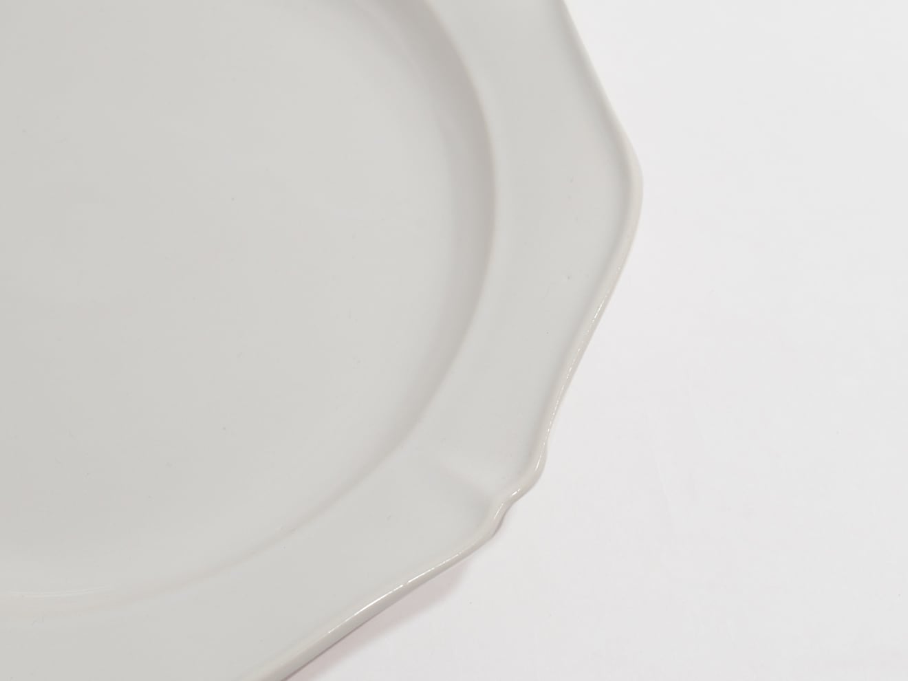 山本拓也 - /レリーフリム皿 Φ210mm- | Magical Furniture Present.