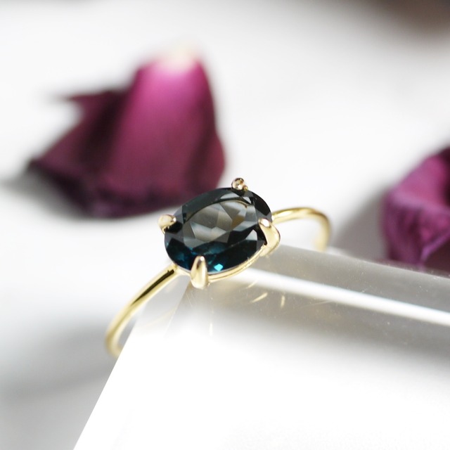 ロンドンブルートパーズ　オーバル　リング　No.1