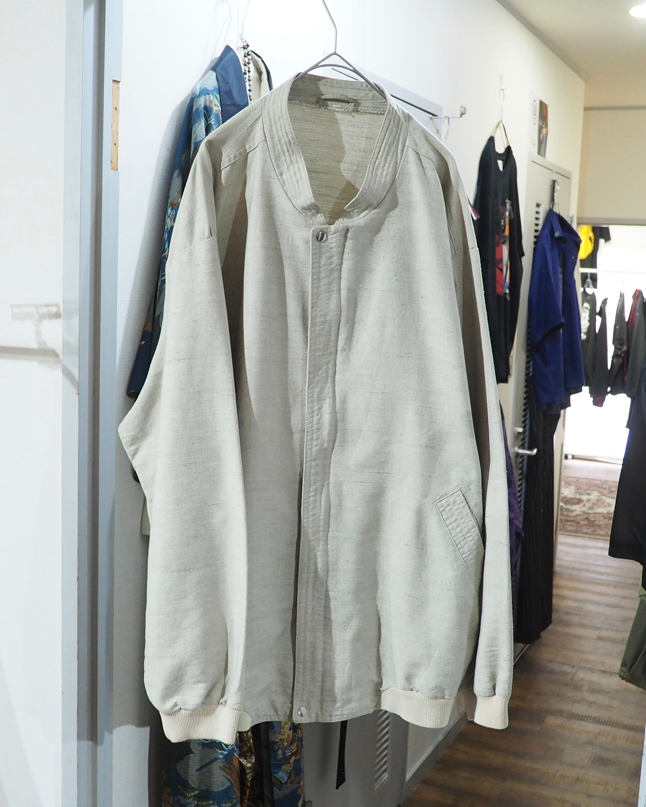 ” 無垢 ” Ecru White Color vintage Over silhouette No collar jacket