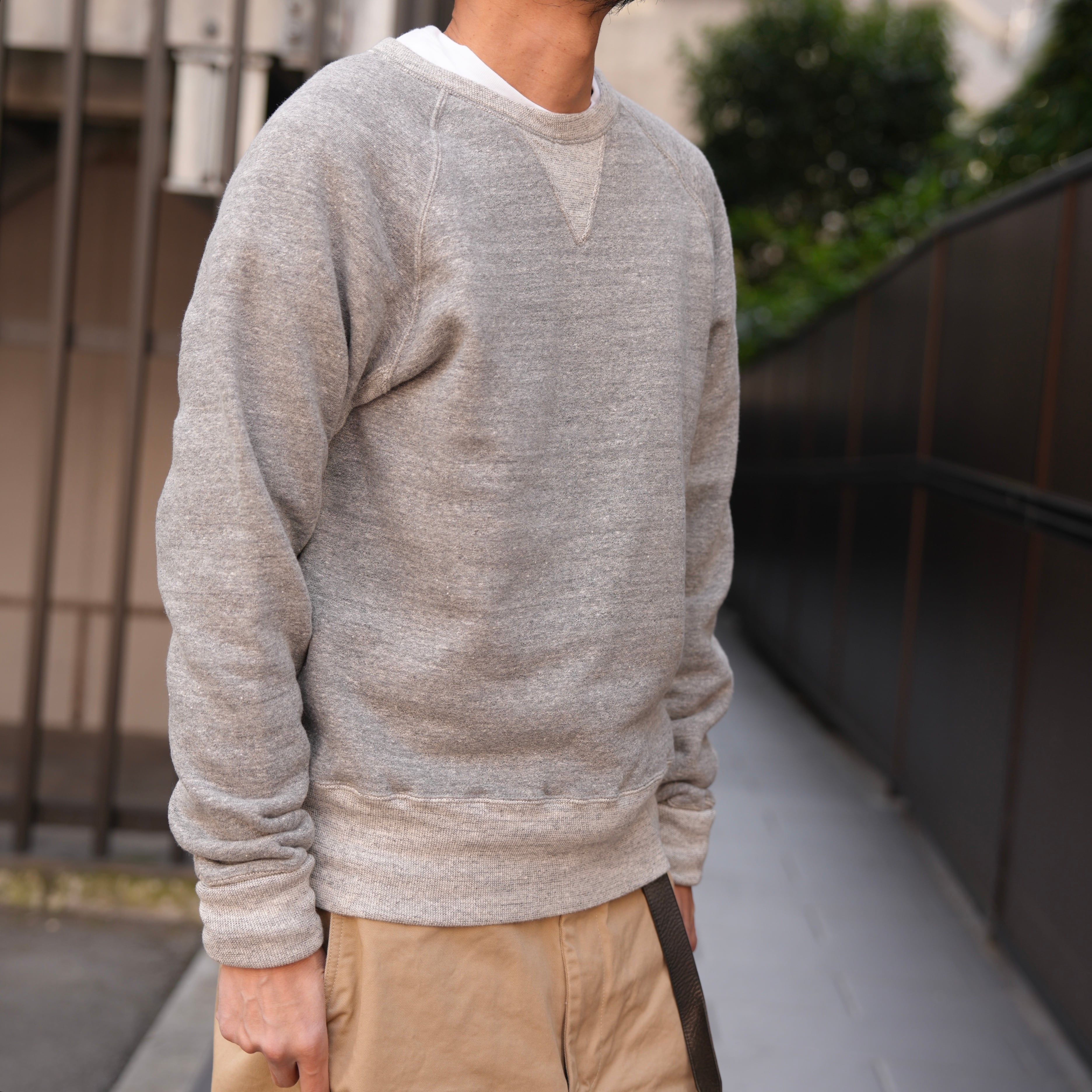 KENNETH FIELD(ケネスフィールド) / NEW RAGLAN CREW -GREY-(KF KENNETH FIELD(ケネスフィールド) / NEW RAGLAN CREW -GREY-(KF