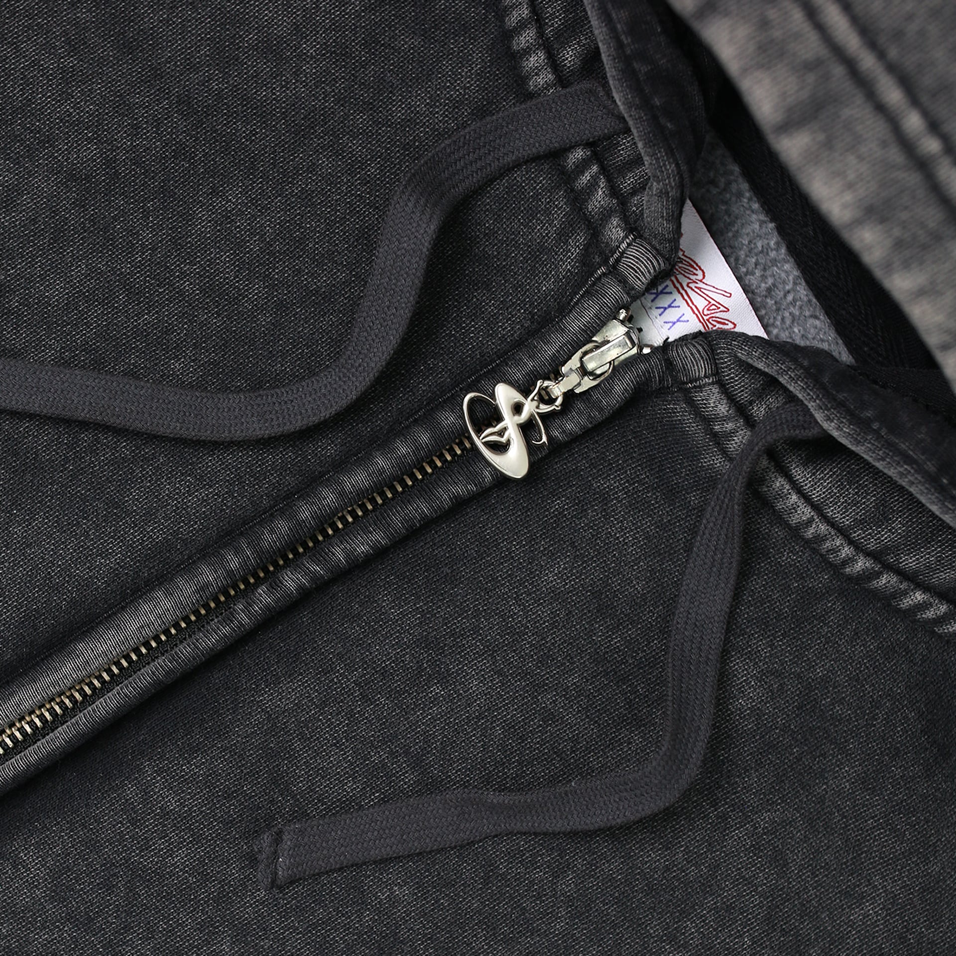 YARDSALE / SUNDOWN HOOD BLACK | THE NEWAGE CLUB