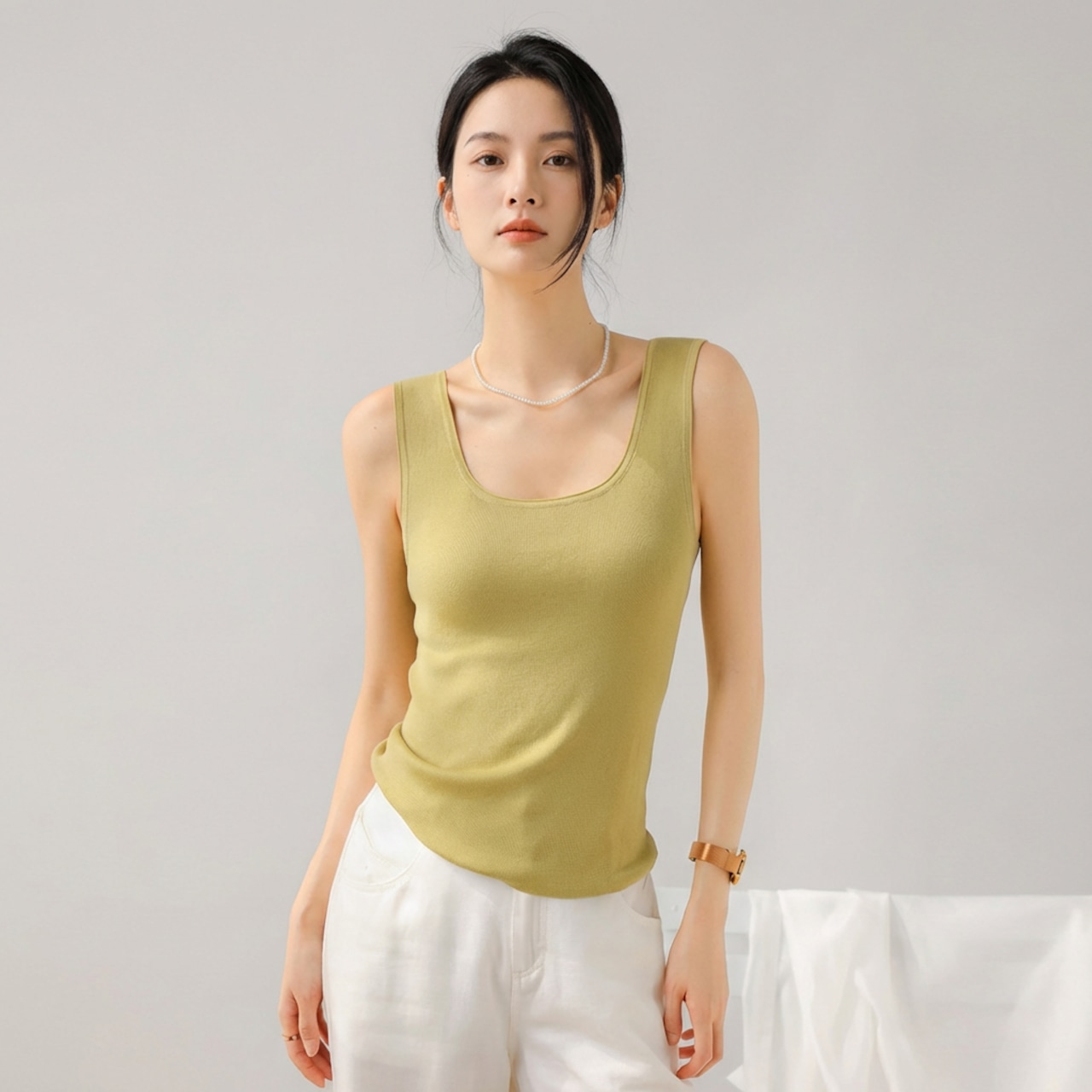 Uネック リブ タンクトップ   5colors  26030・画像9