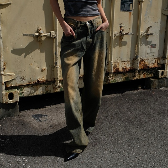 SUNFADED STRAIGHT DENIM