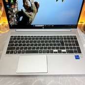 美品2021年式/HP ProBook 450 G8/大型15.6インチ/i5第11世代/SSD256GB/ノートパソコン