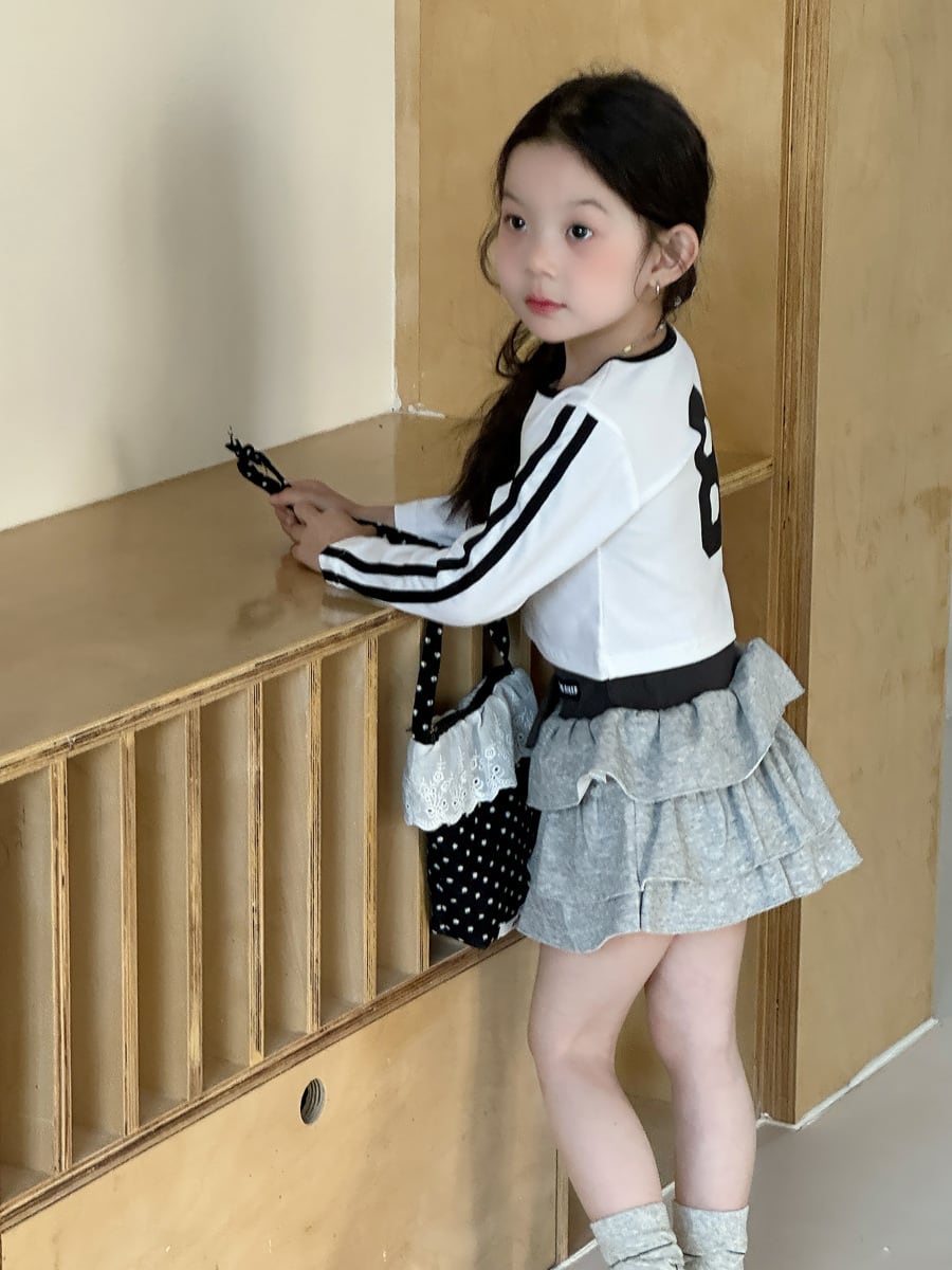 8サイドラインショート丈Tシャツ