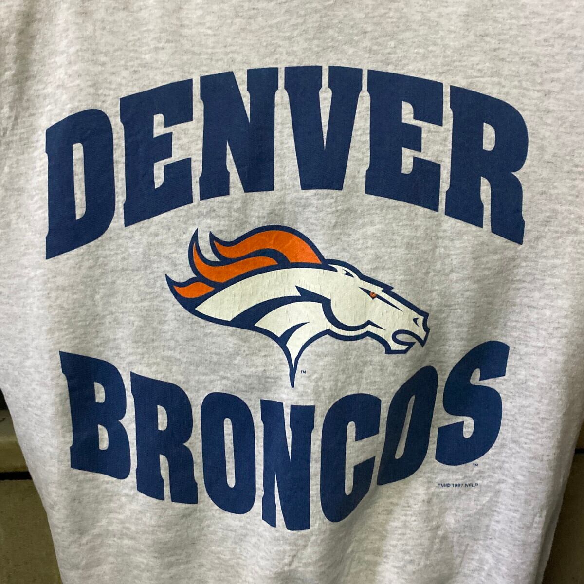 NFL デンバー・ブロンコス チームロゴ スウェットシャツ メンズXL 古着 トレーナー グレー【スウェット】【SW20】【AN20】 cave 古着屋【公式】古着通販サイト