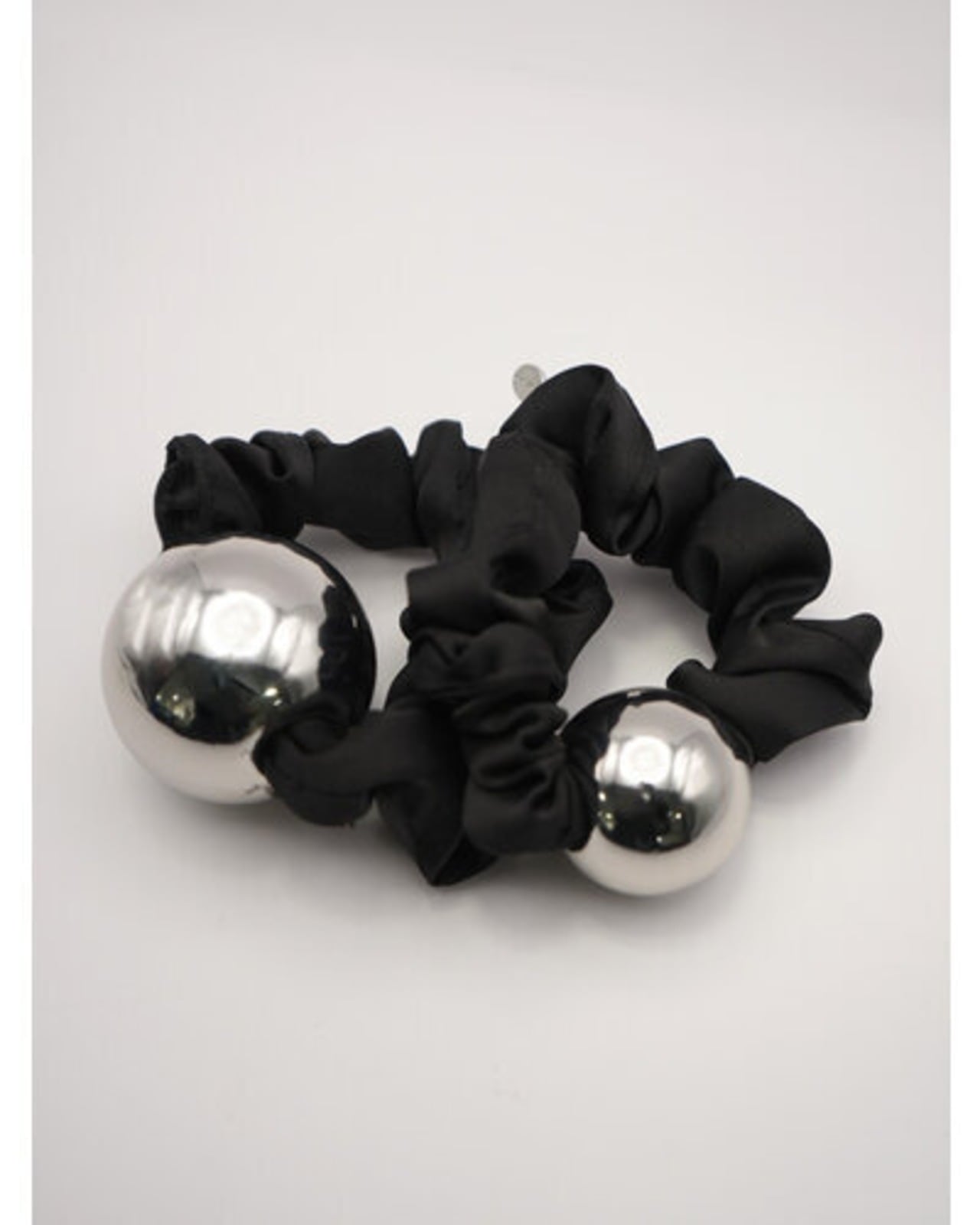 CHIGNON 】メタルボールシュシュセット | valance 福井｜レディース