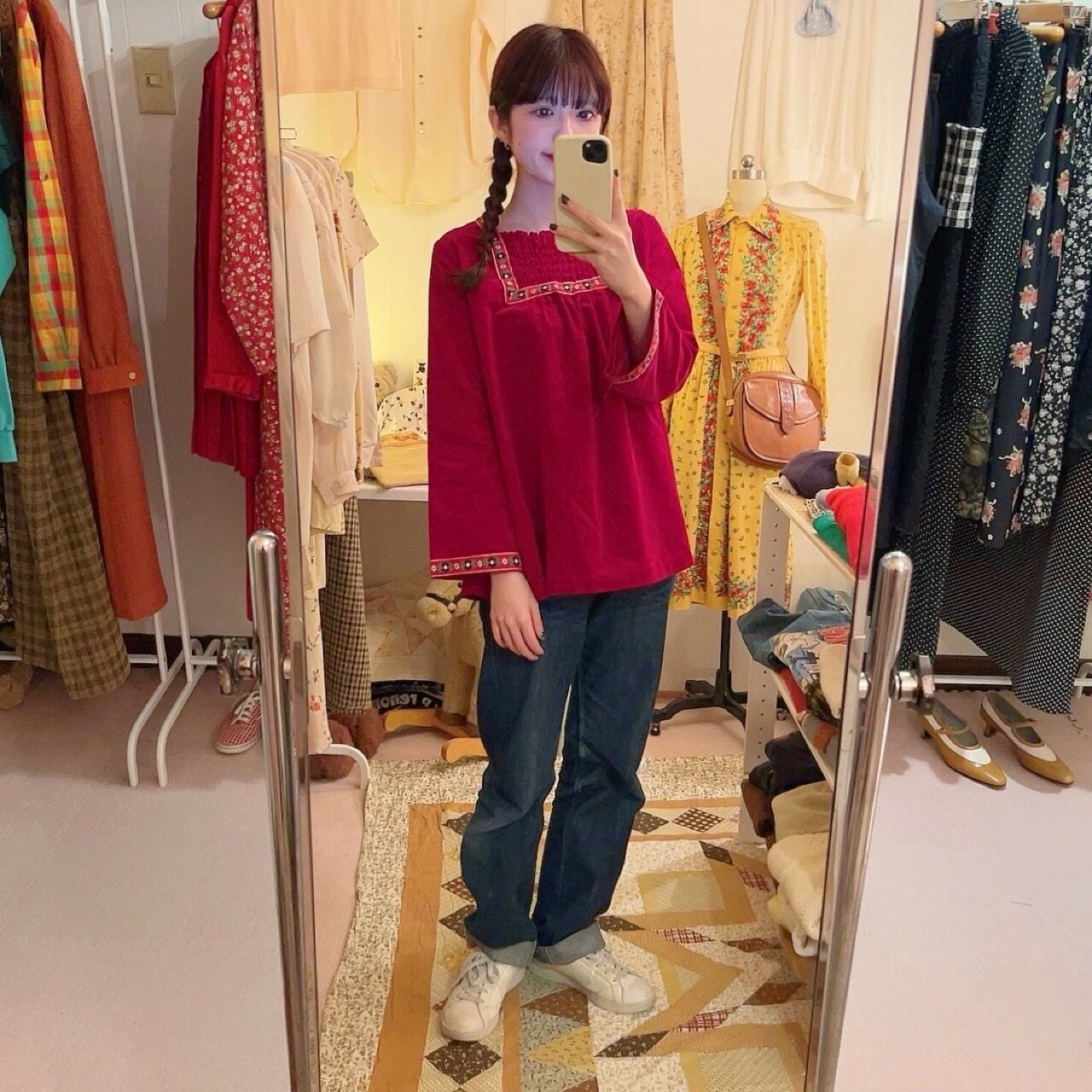 flower tyrolean tape velours blouse