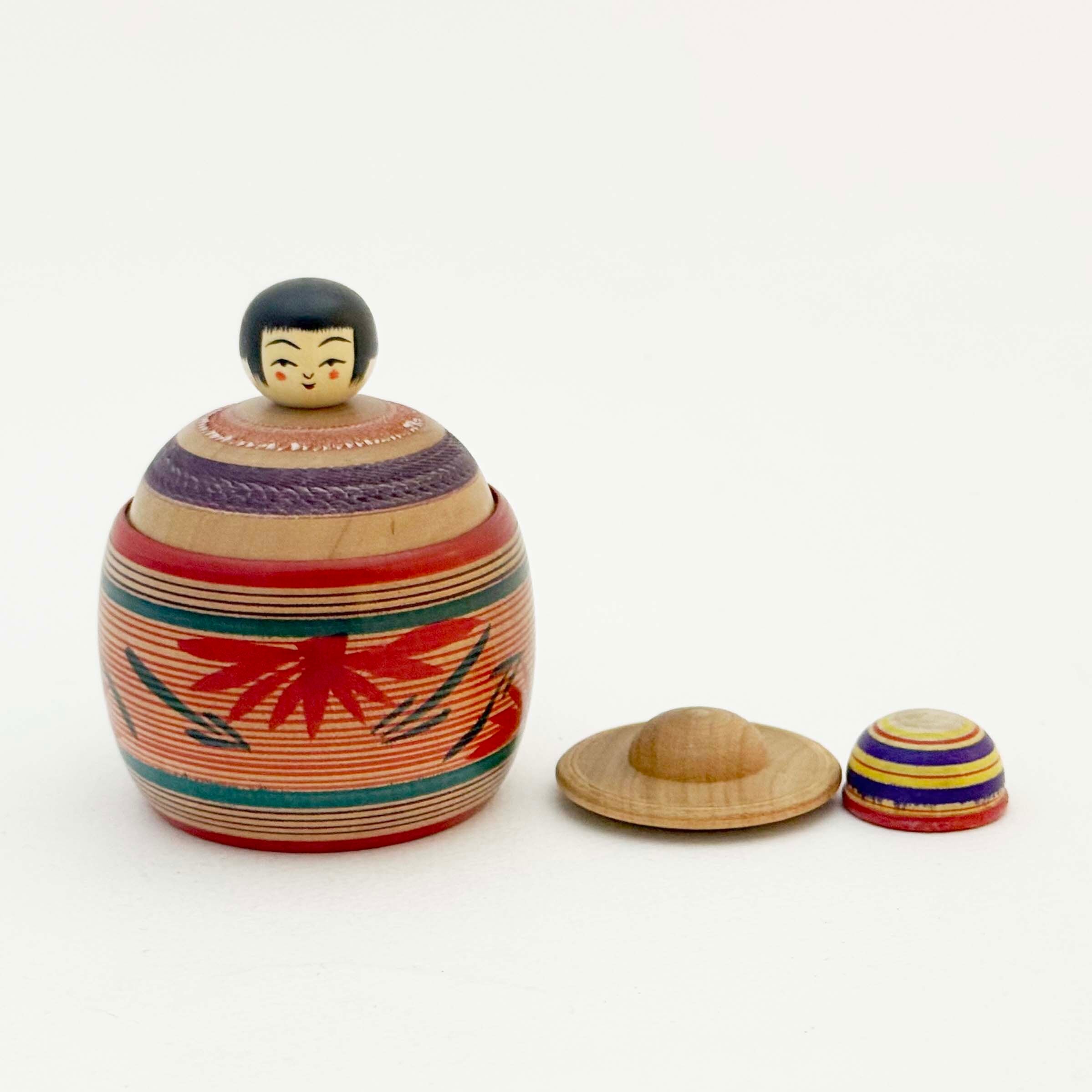 遠刈田系 / 六郷仁美工人（帽子着せ替え蓋物えじこA）