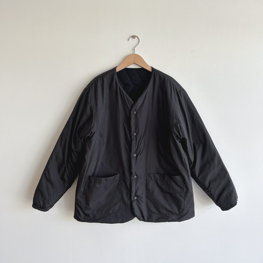 EEL products キルティングジャケット 手こずら 黒