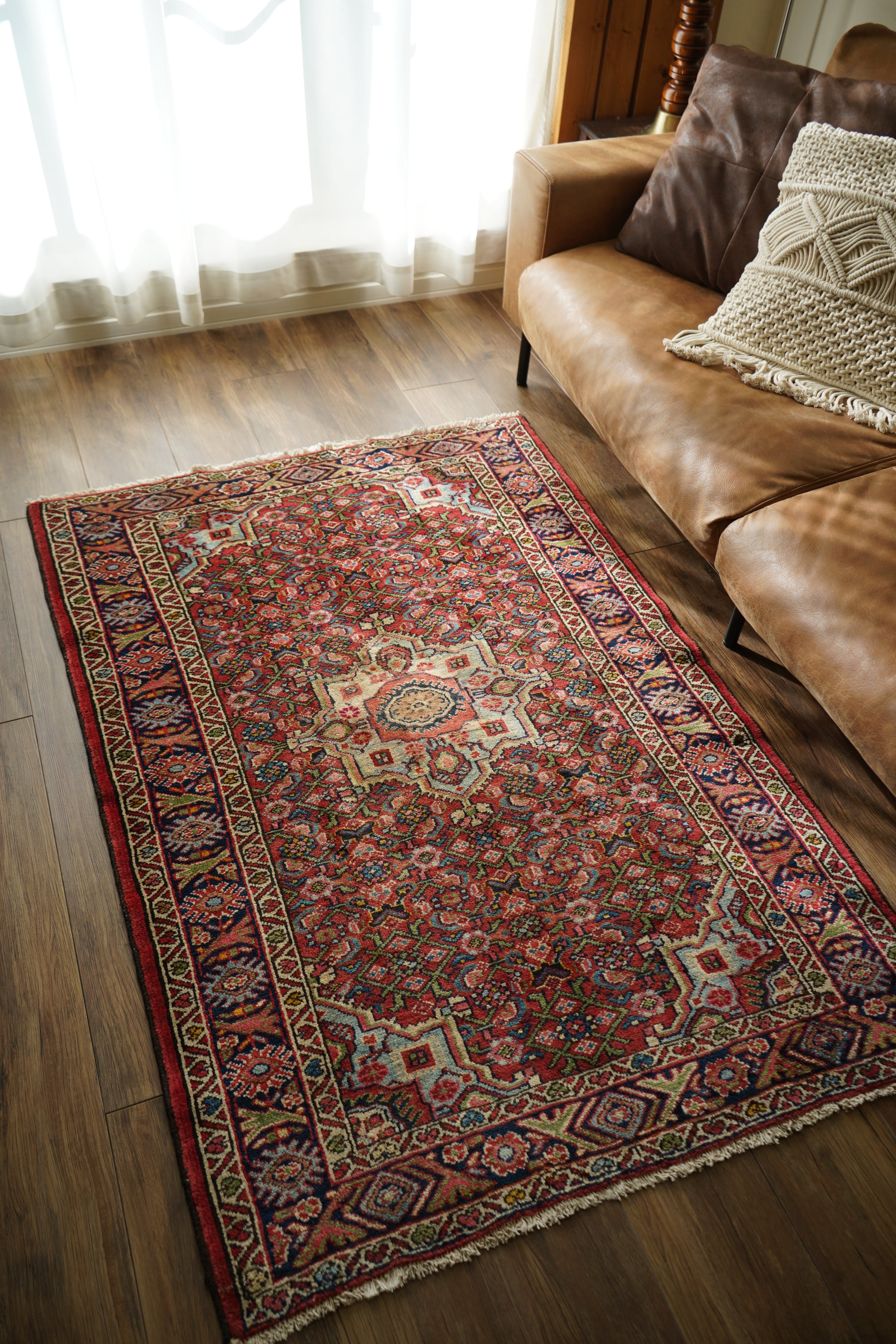 Medium Size | ヴィンテージラグ専門店 TIME RUG （ペルシャ絨毯