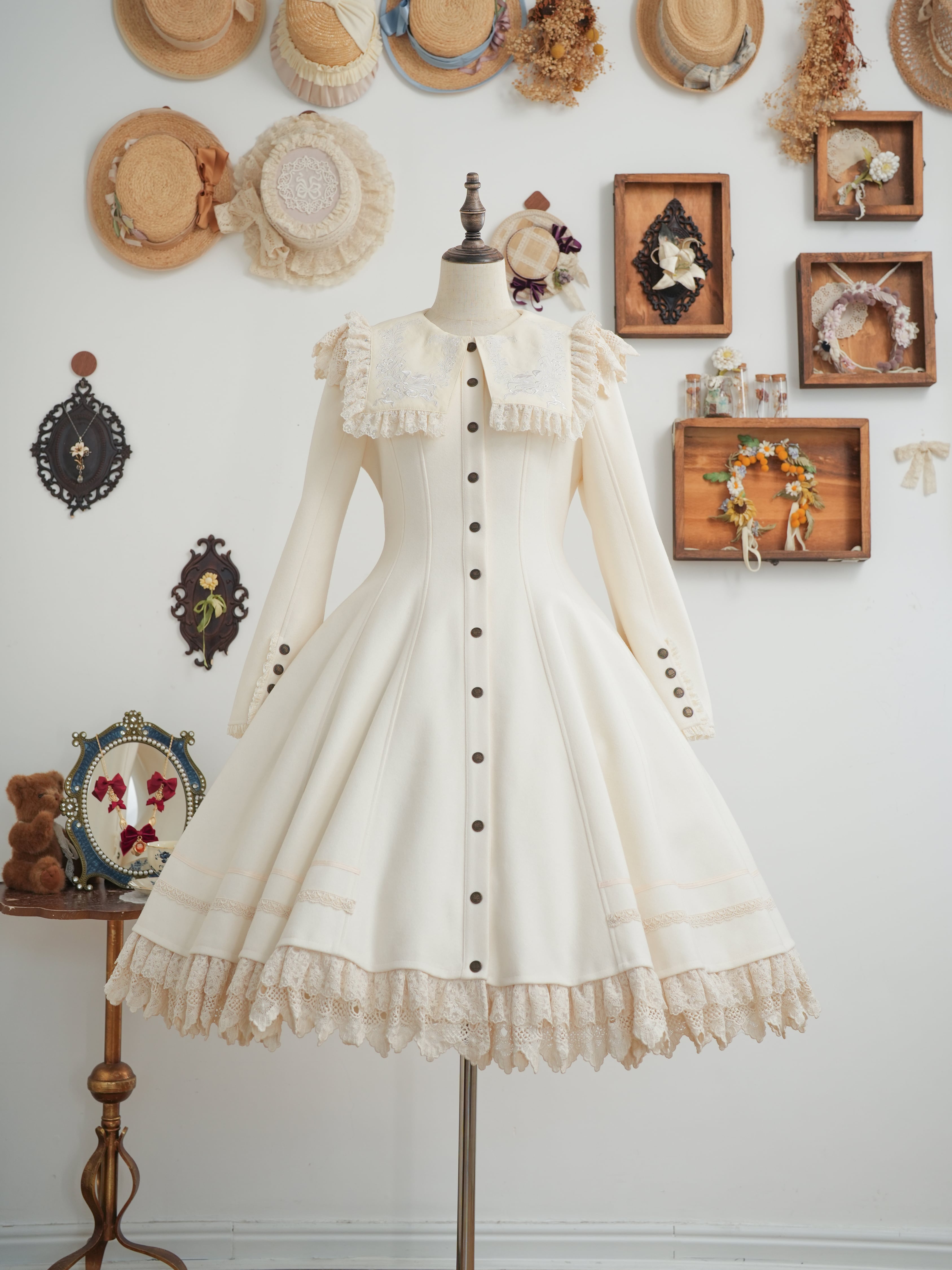 冬の花束 スクエア襟コートワンピース | HoshibakoWorks