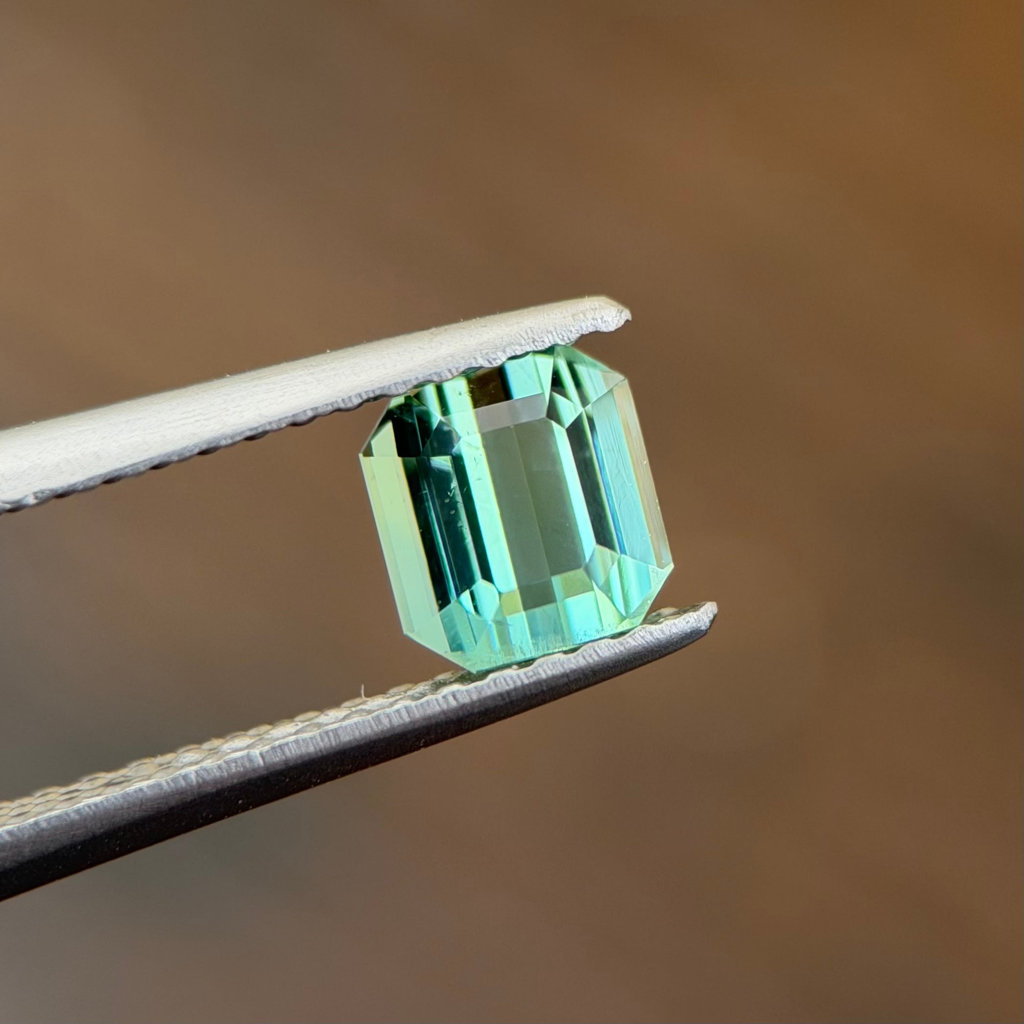 新春企画 [3] トルマリン 5.2x4.9mm, 0.79ct, アフガニスタン産