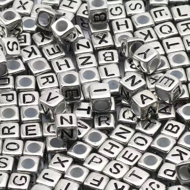 イニシャルビーズ(2個)【B-0063】