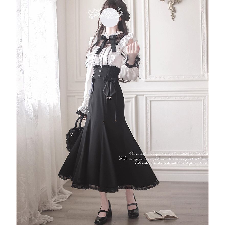 クラロリ フリルブラウス お嬢様 清楚系 リボン付き 控えめ 胡桃木