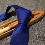 ネクタイ　シルクネクタイ　軽いネクタイ　父の日　バレンタインギフト　DOT NECKTIE カンボジアシルク　シルク　ネクタイ　