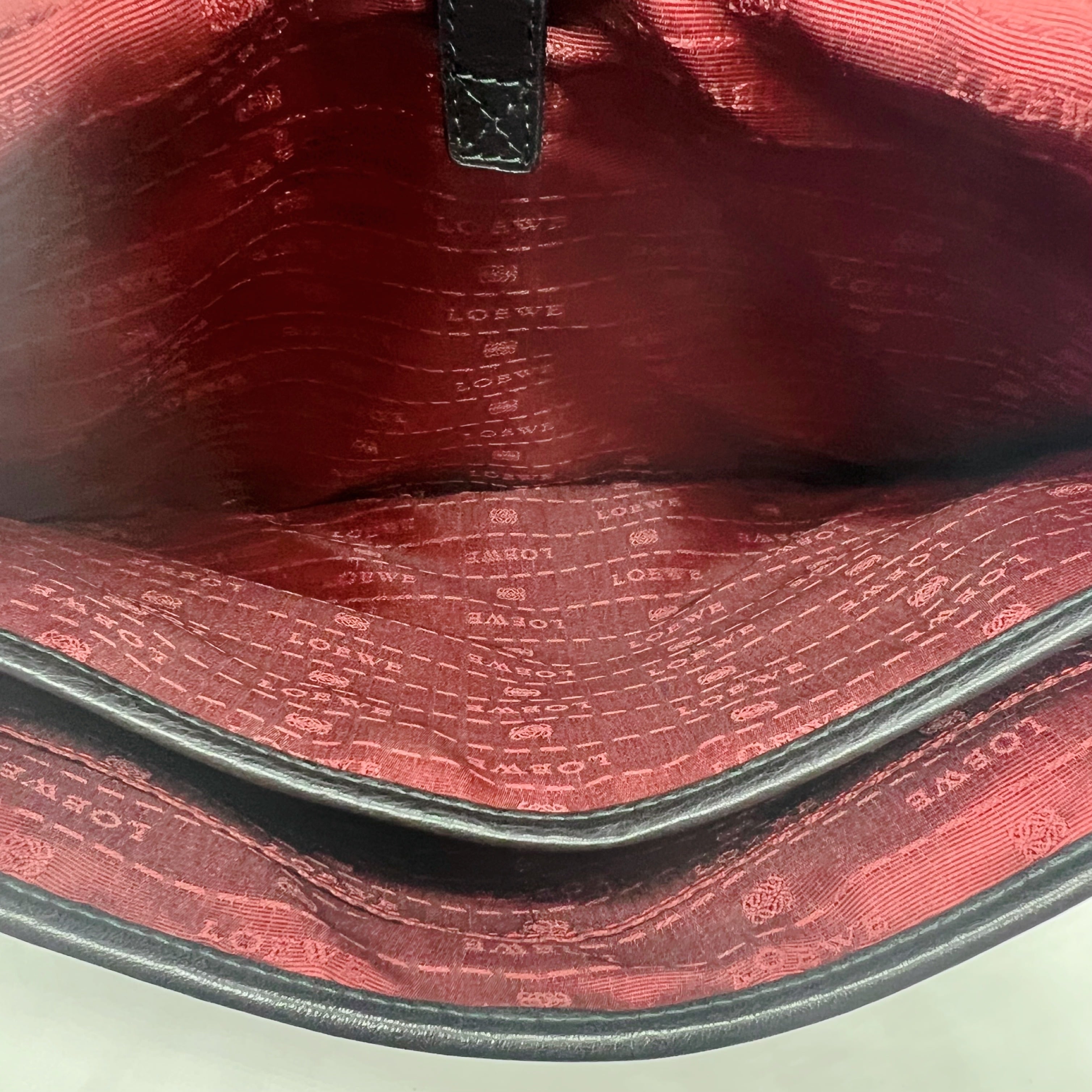 LOEWE】ロエベ ヘリテージ レザー ショルダーバッグ | Regalia.japan