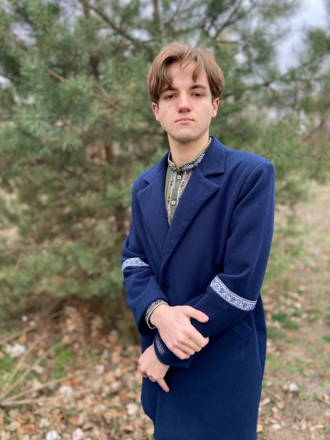 ウクライナ産カシミヤ手刺繍コート - 6