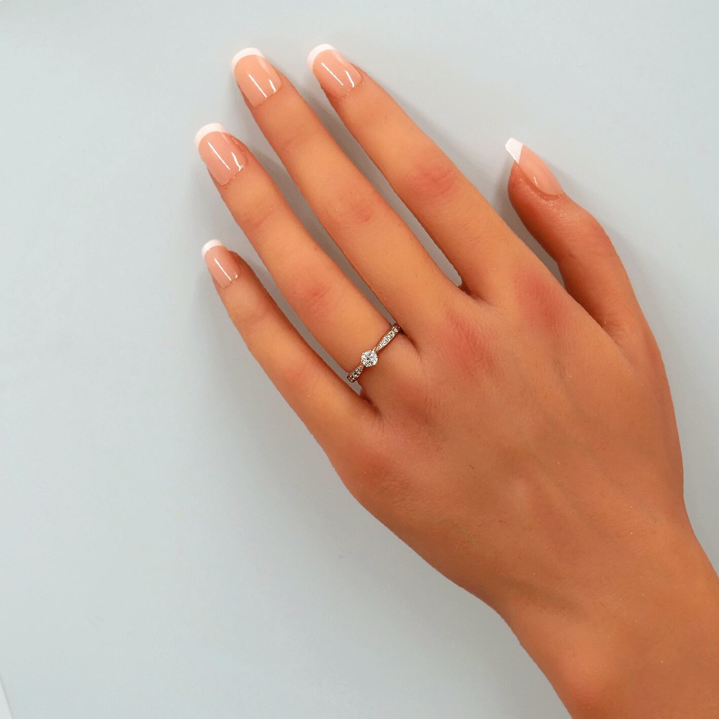 【K18ゴールド プラチナ エンゲージリング 婚約指輪】K18 Pt950 天然ダイヤモンド モアサナイト 婚約指輪 エンゲージリング シリーズ006