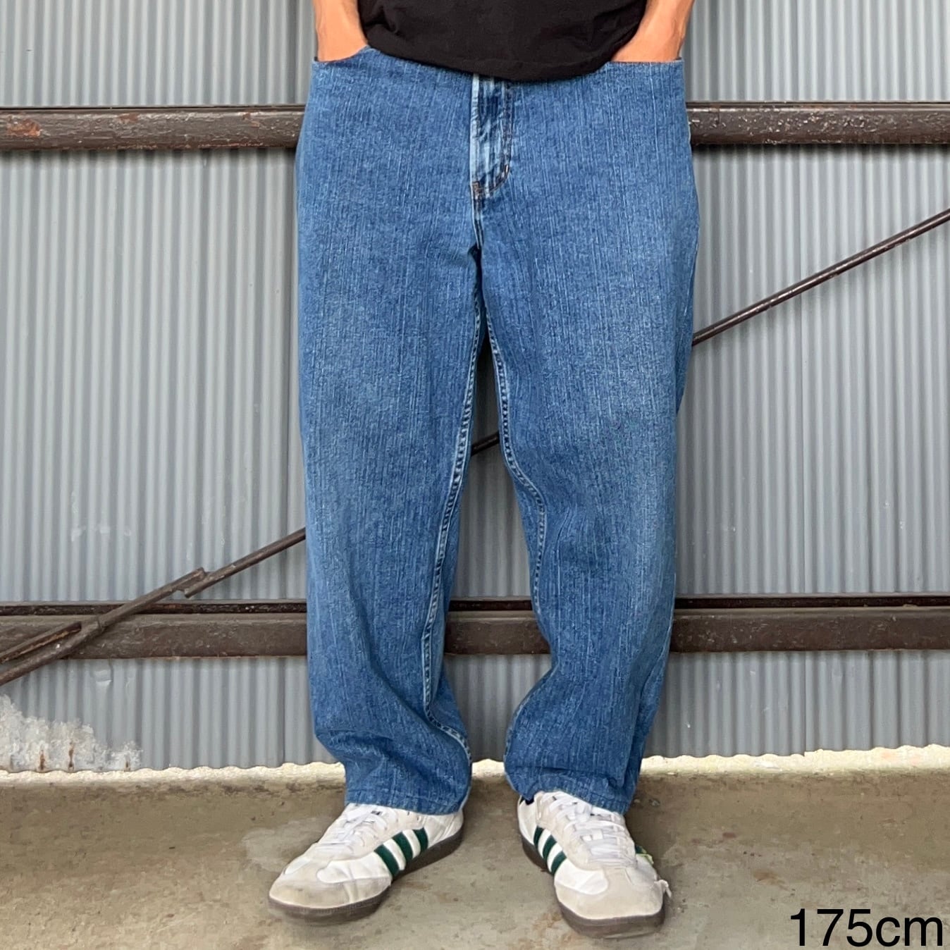 デニム　パンツ　デラックスウエア　W36 L34 W36×L34】 TOMMY HILFIGER デニムパンツ 革パッチ | 古着屋OLDGREEN