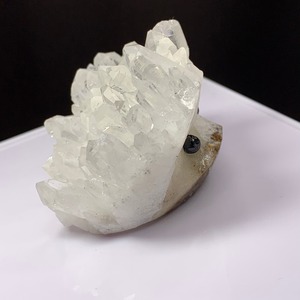 5.水晶クラスター・ハリネズミさん