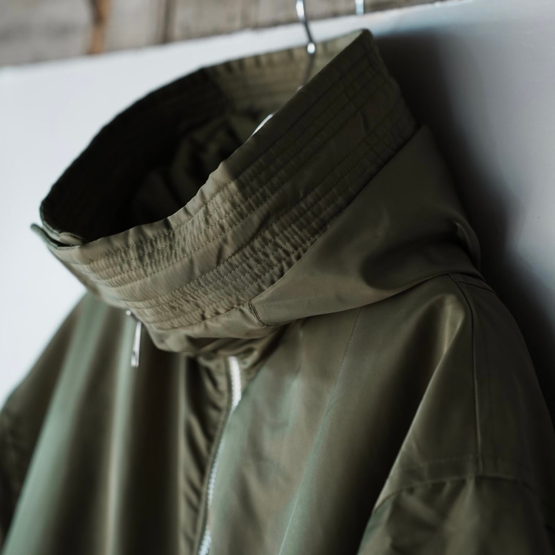 Sand Waterr RESEARCHED PADDED COAT / NYLON SATIN | LIT