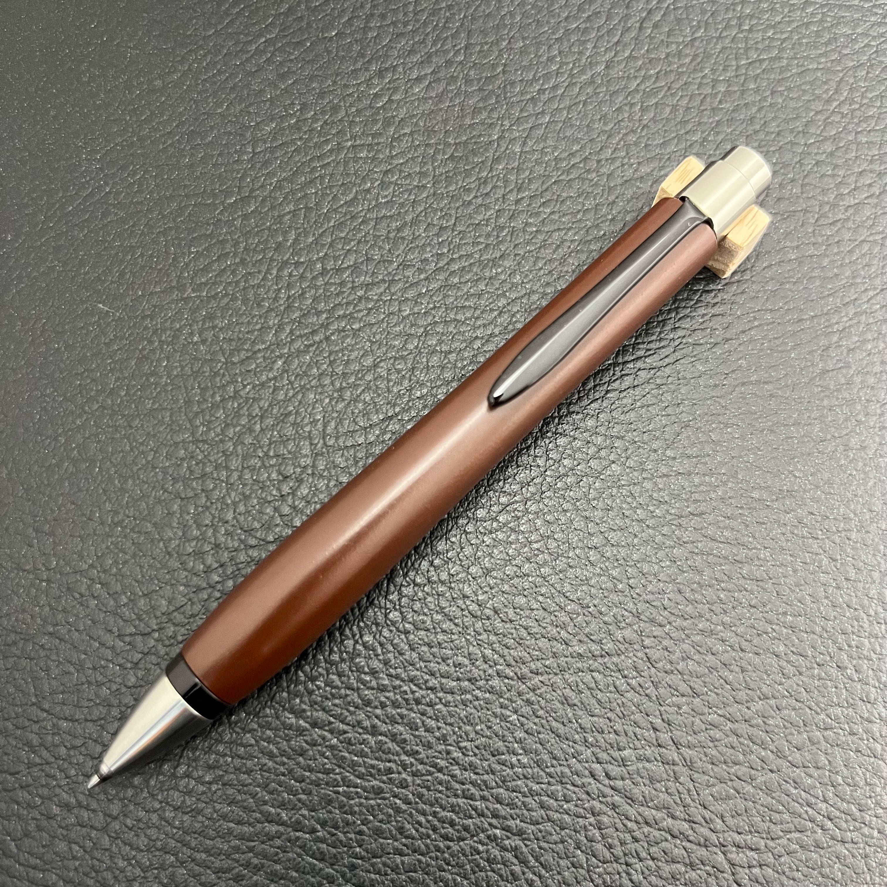 WoodPen Craft 赤偶(あかたま) -12mmボールペン
