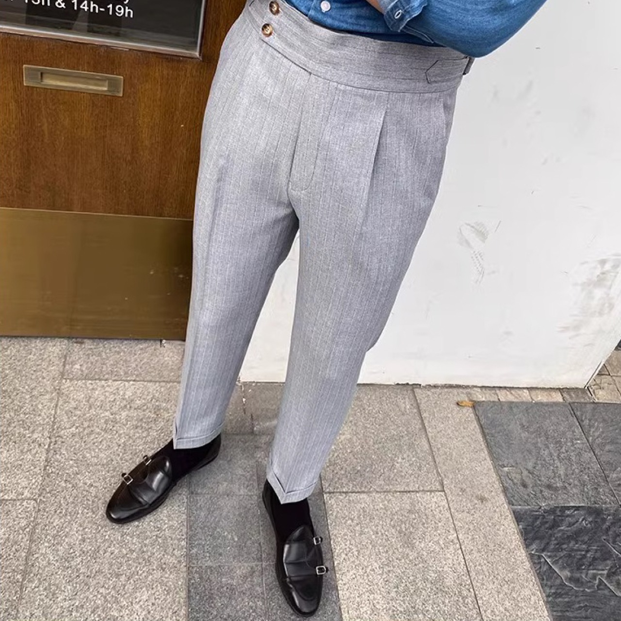 ビジネスカジュアルにぴったりな高級感漂うストレートパンツ　BO005