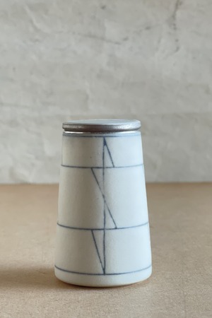 豆蓋物　筒形　ブルー幾何紋　小関康子作品　OY2604_37a