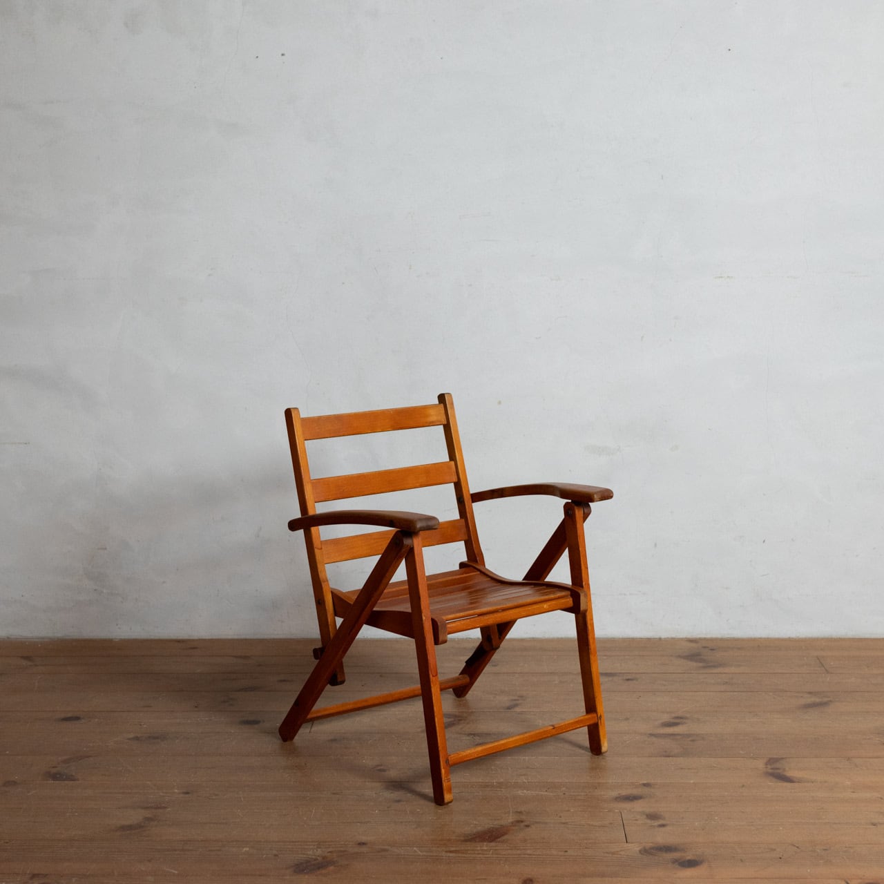 Folding Arm Kids Chair / フォールディングアームキッズチェア 〈椅子