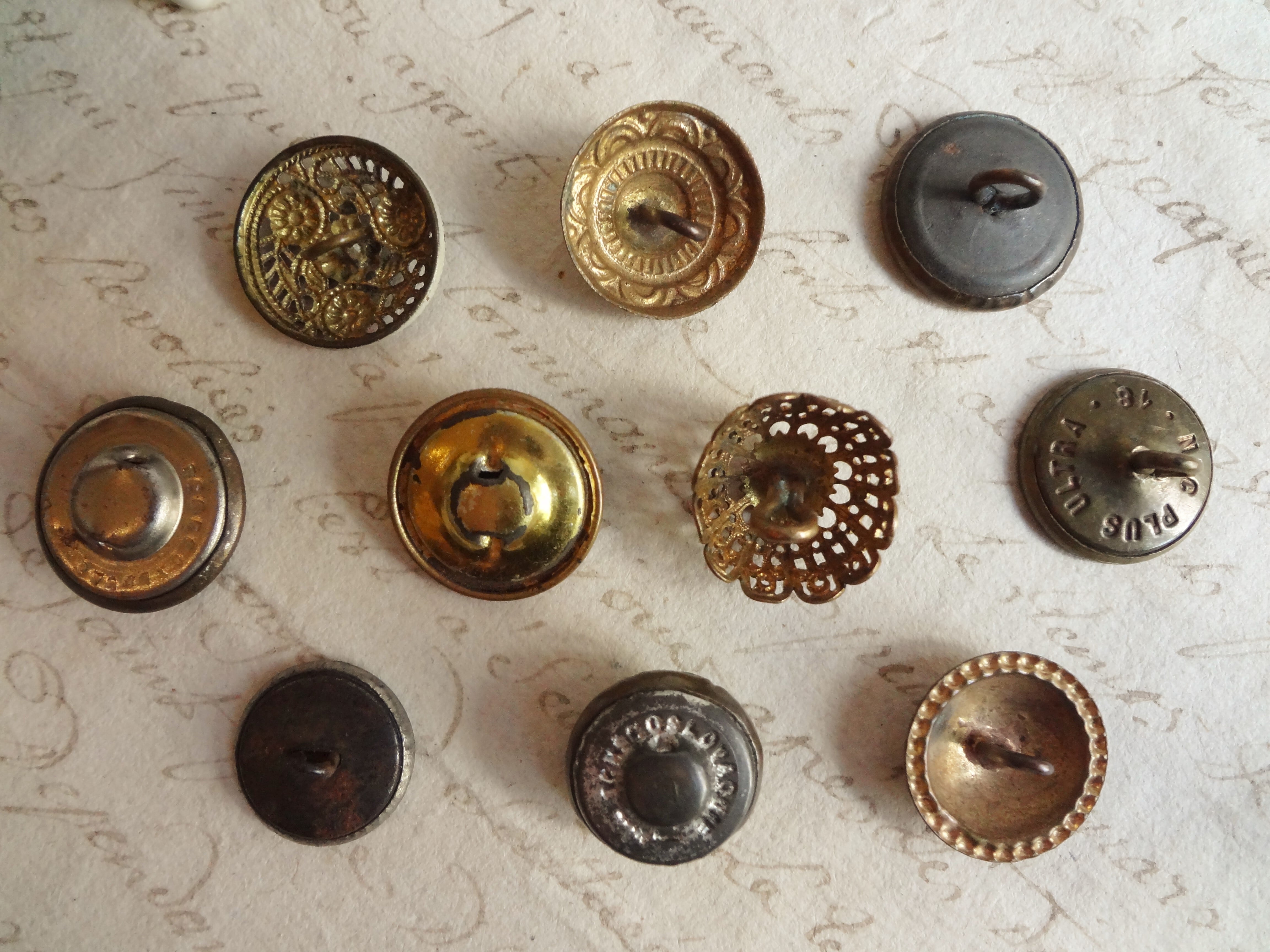 フランス アンティークボタン 10個セット | grenierplus