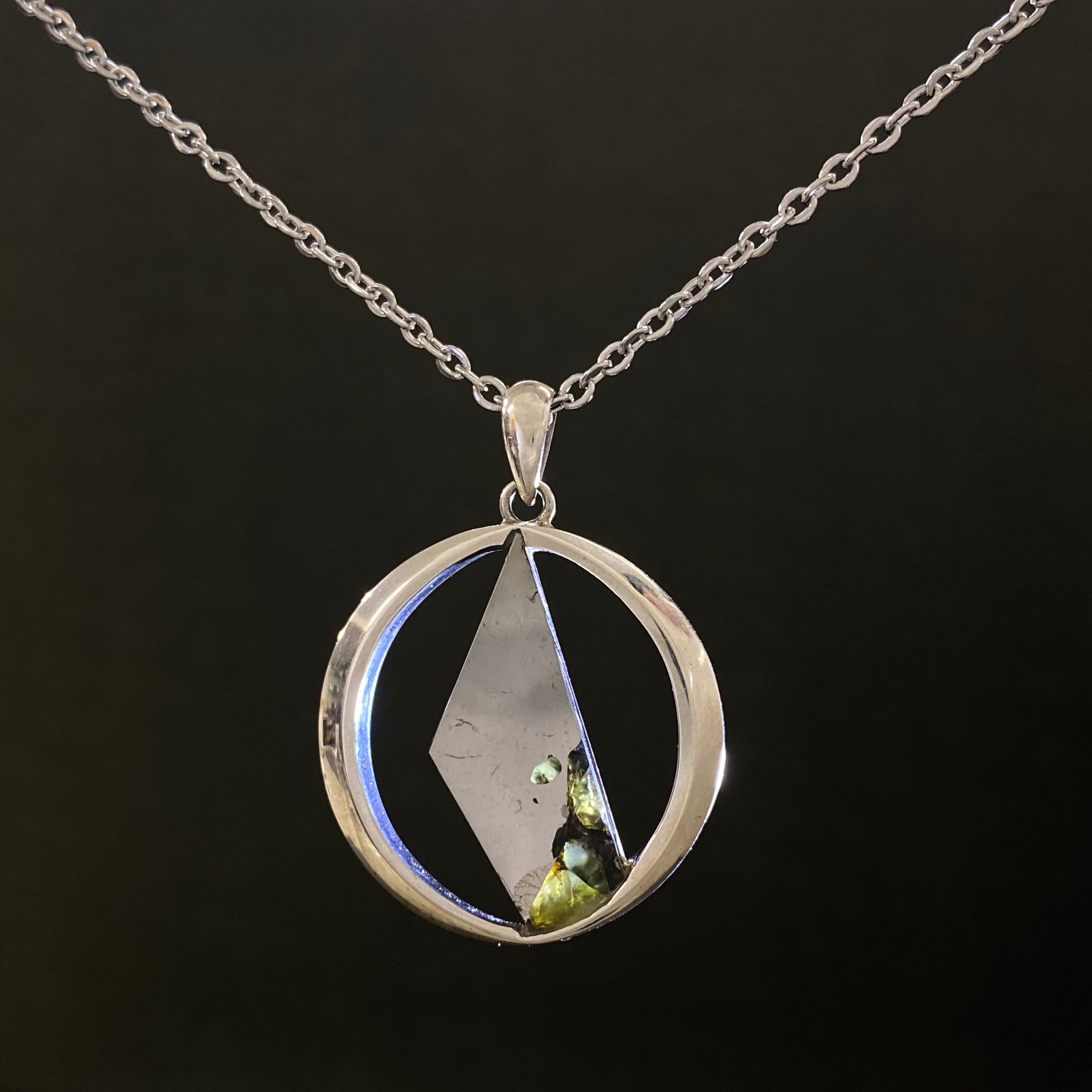 エスケル隕石 Esquel Meteorite 25051201 | 【隕石屋】METEOS（メテオス）