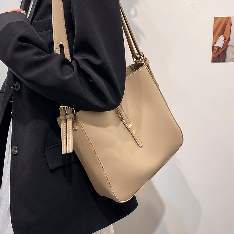 オータムウィンタースタンダード レトロ 秋物 冬物 メッセンジャーバッグ 手作りハンドバック5470525428