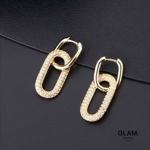 オーバルリンクジルコニアピアス