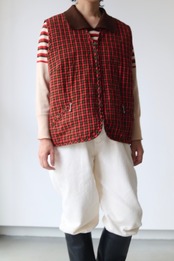Tartan red vest