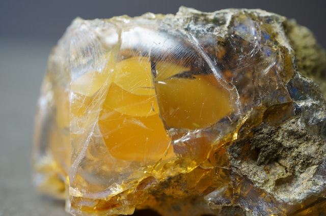 エッグ・イン・オパール Opal Egg 2269