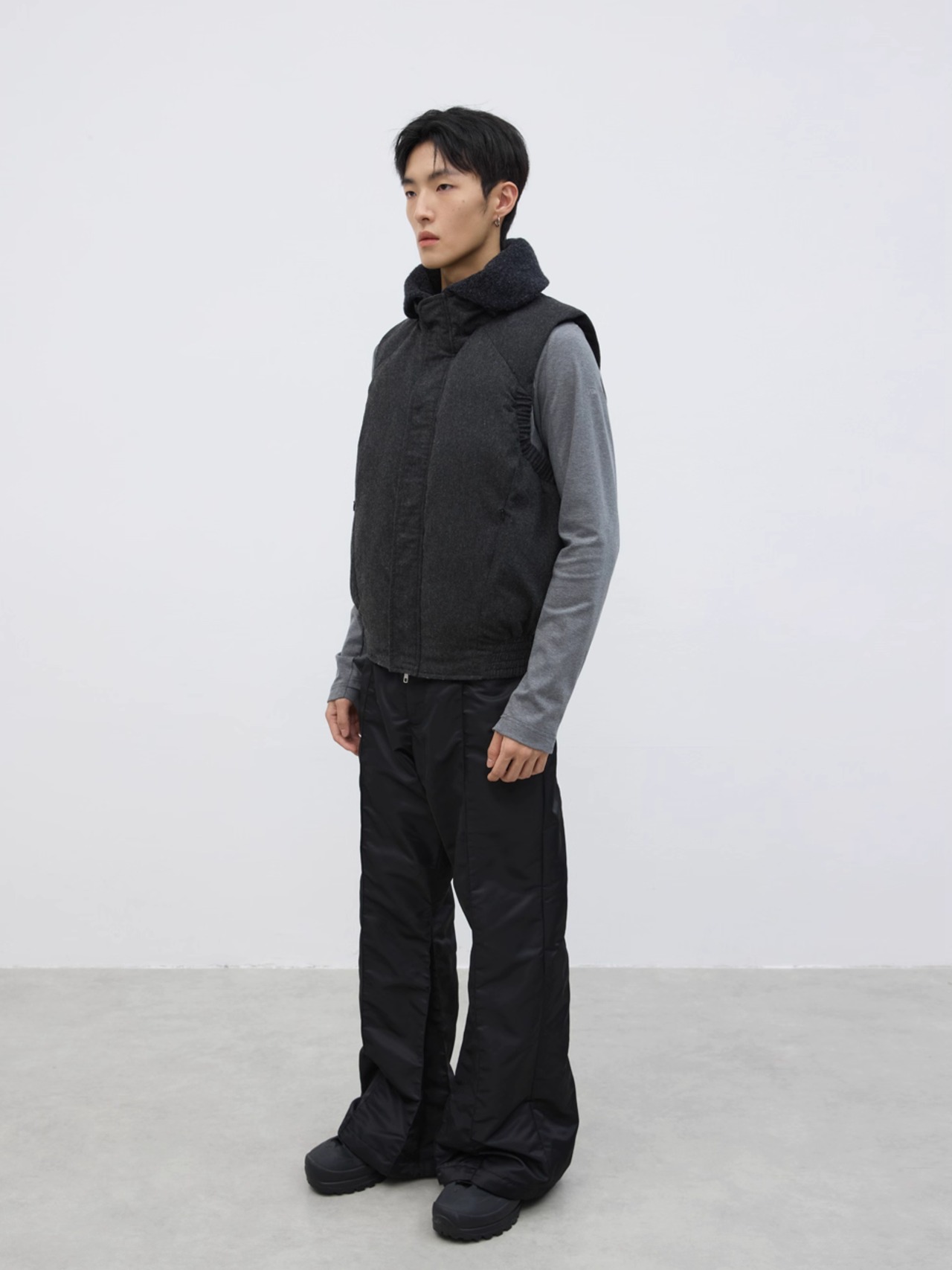 Yausye 20 Multi-structure Wool Vest