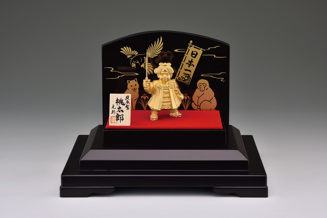 純金　桃太郎　20ｇ　　　　　　　　ガラスケース入り