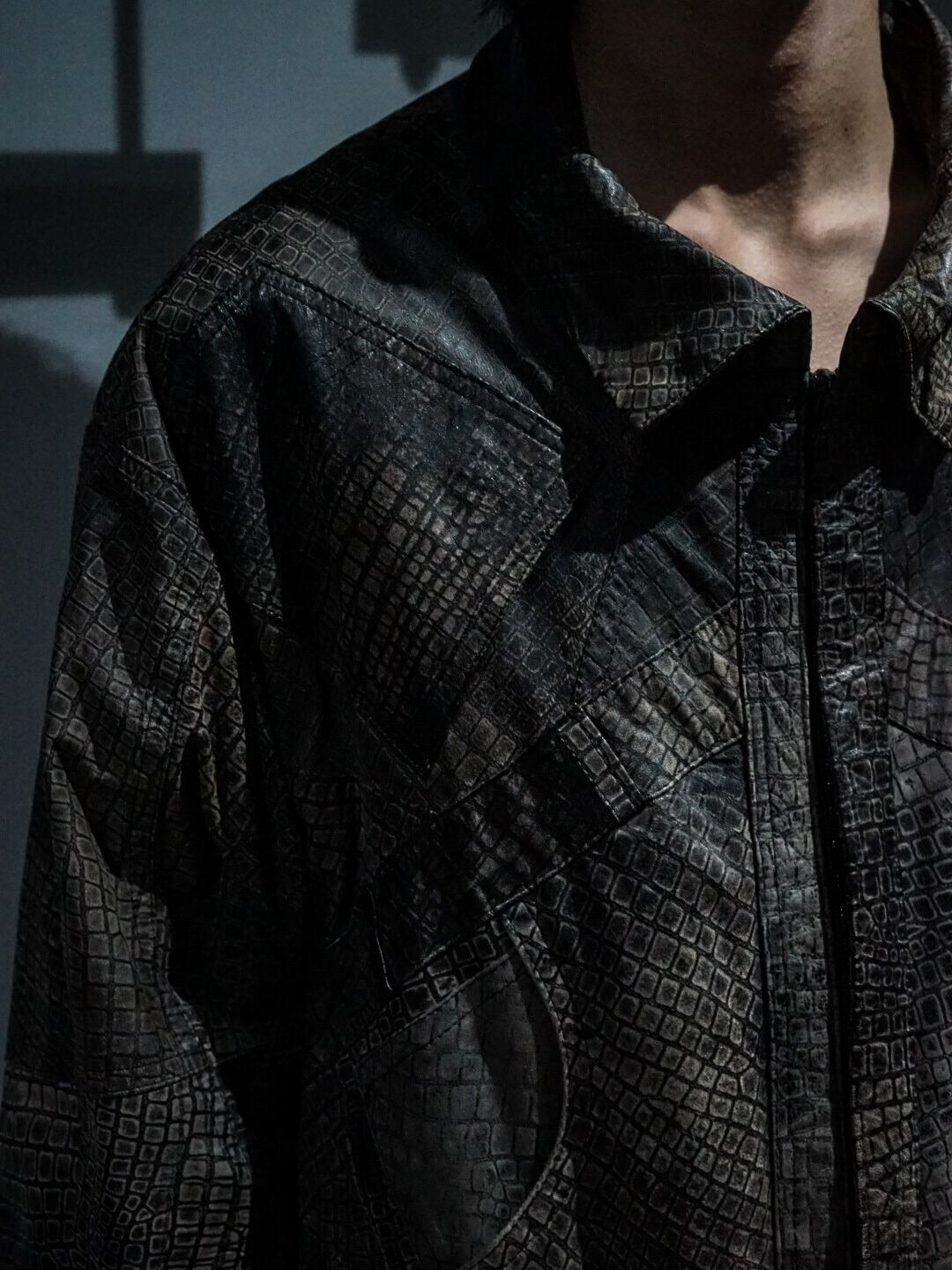 add (C) vintage】Crocodile Pattern Patchwork Design Vintage Brown 