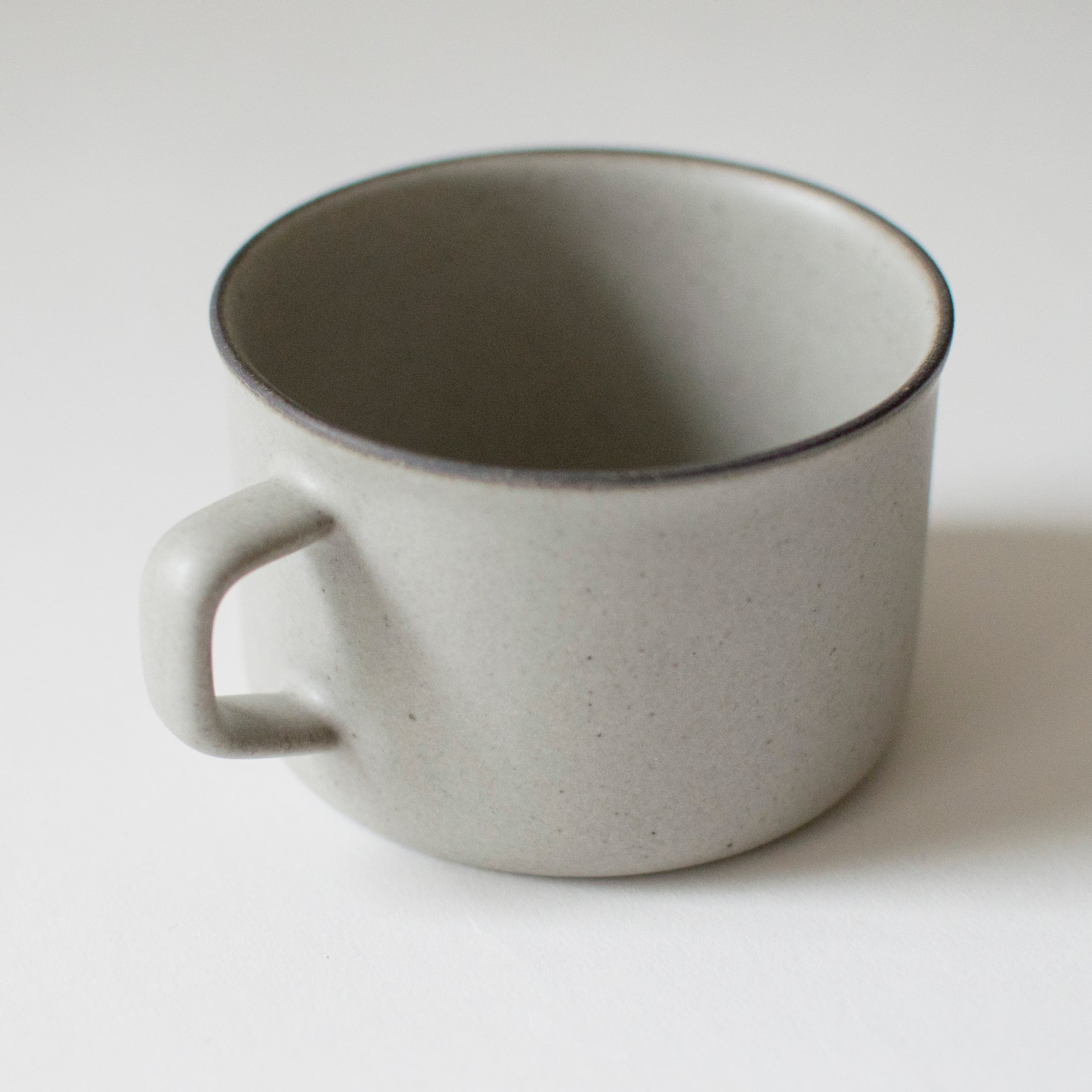 堅田貴治 シューレオリジナルカップ | まちのシューレ963 STORE