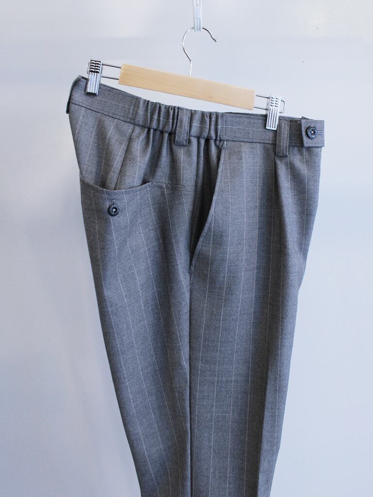 Garage.U.W WOOL PIN STRIPE SHIRRING TROUSERS TOP GREY