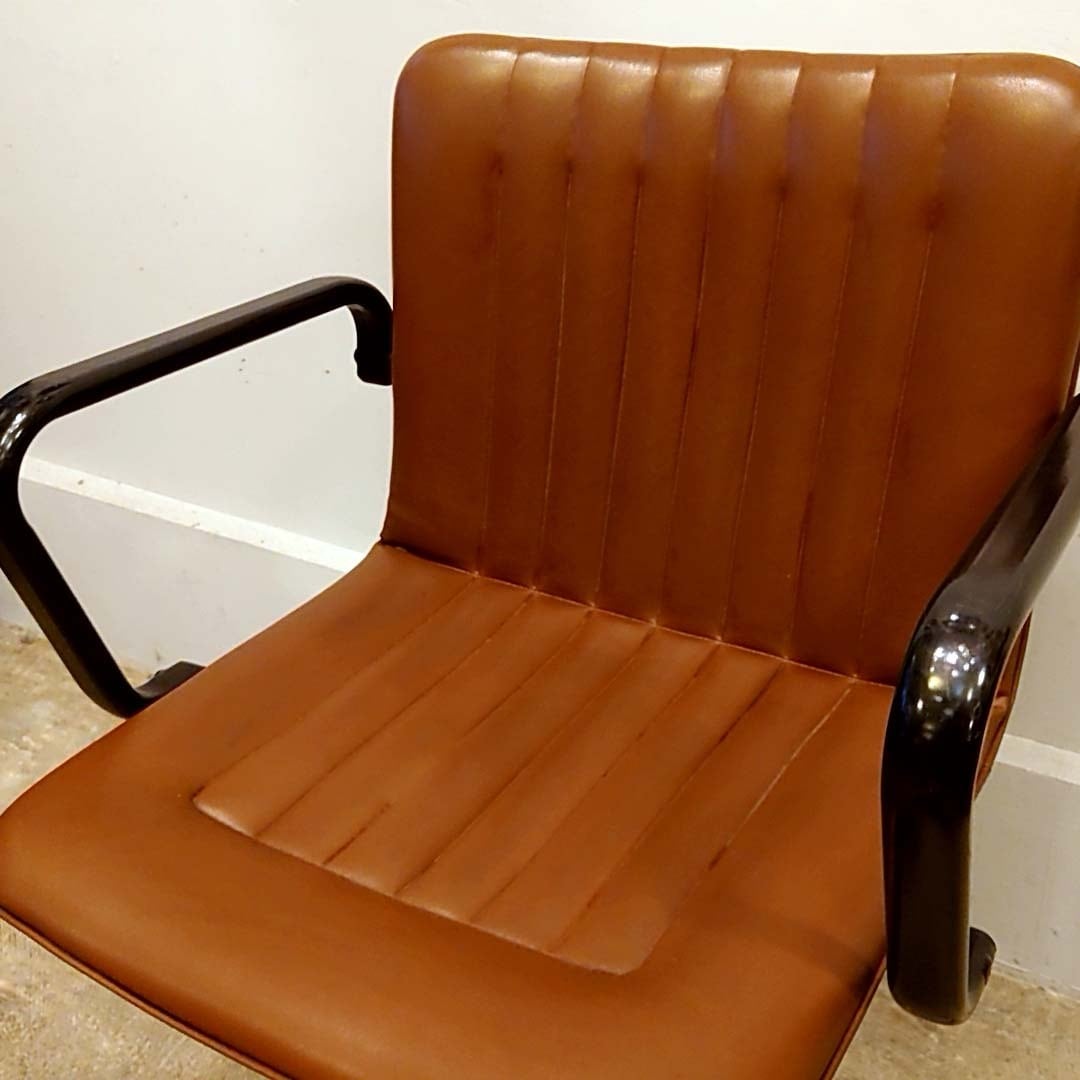 希少品 ホウトク 川上元美 「ラピス」 アームチェア グッドデザイン賞