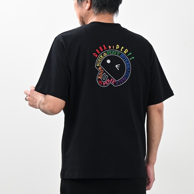 レインボー刺繍Tシャツ