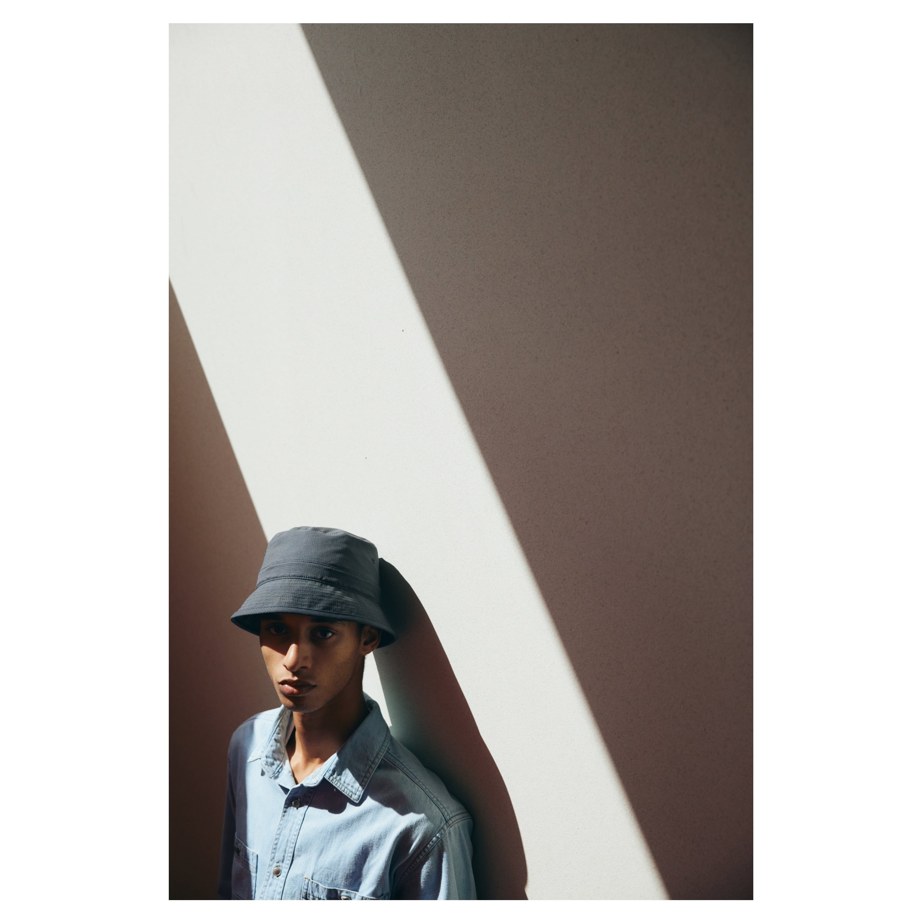 COMFORTABLE REASON / SENIOR AIR HAT CHARCOAL | THE NEWAGE CLUB