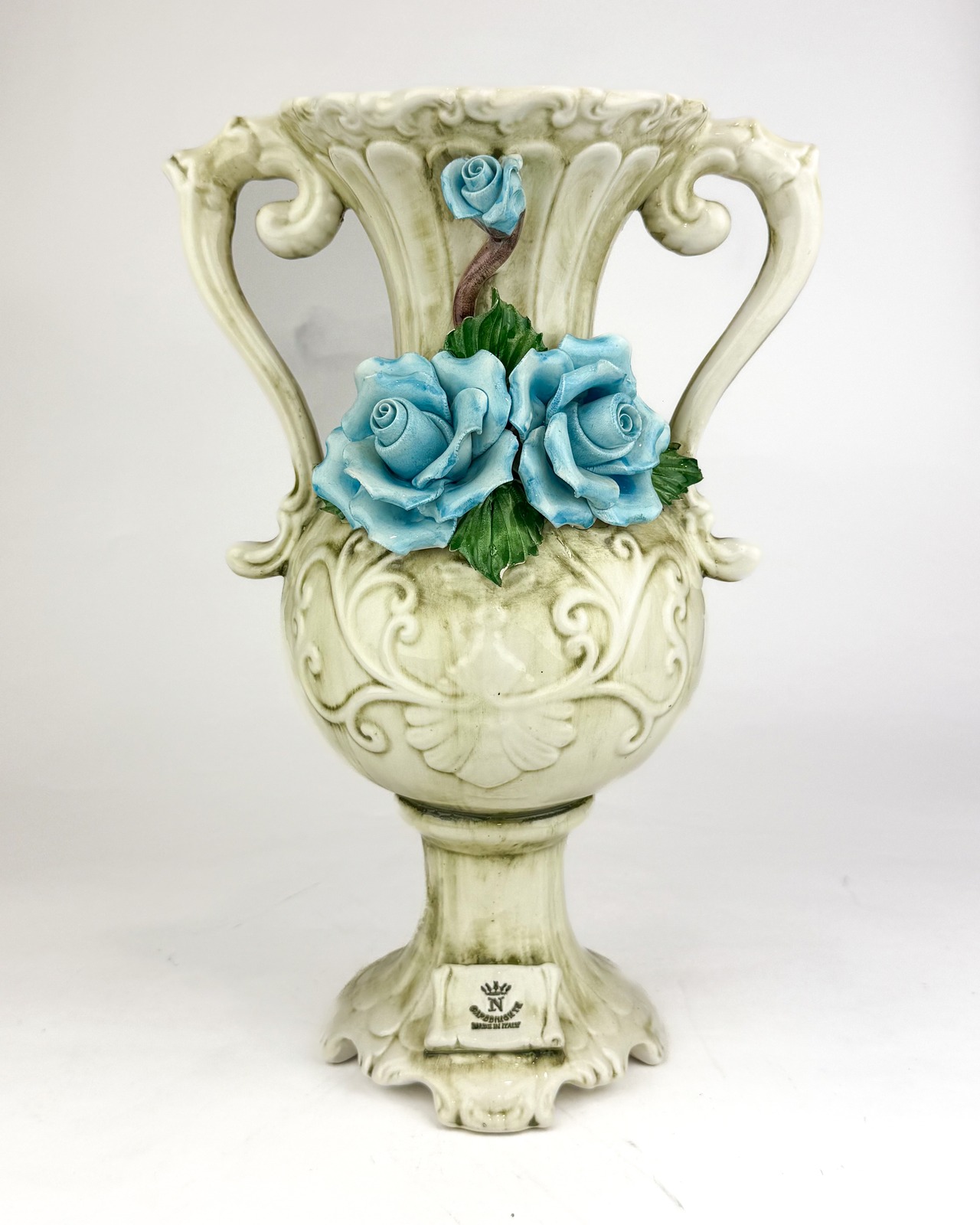 ヴィンテージ雑貨 Capodimonte（カポディモンテ）ブルーローズ フラワーベース