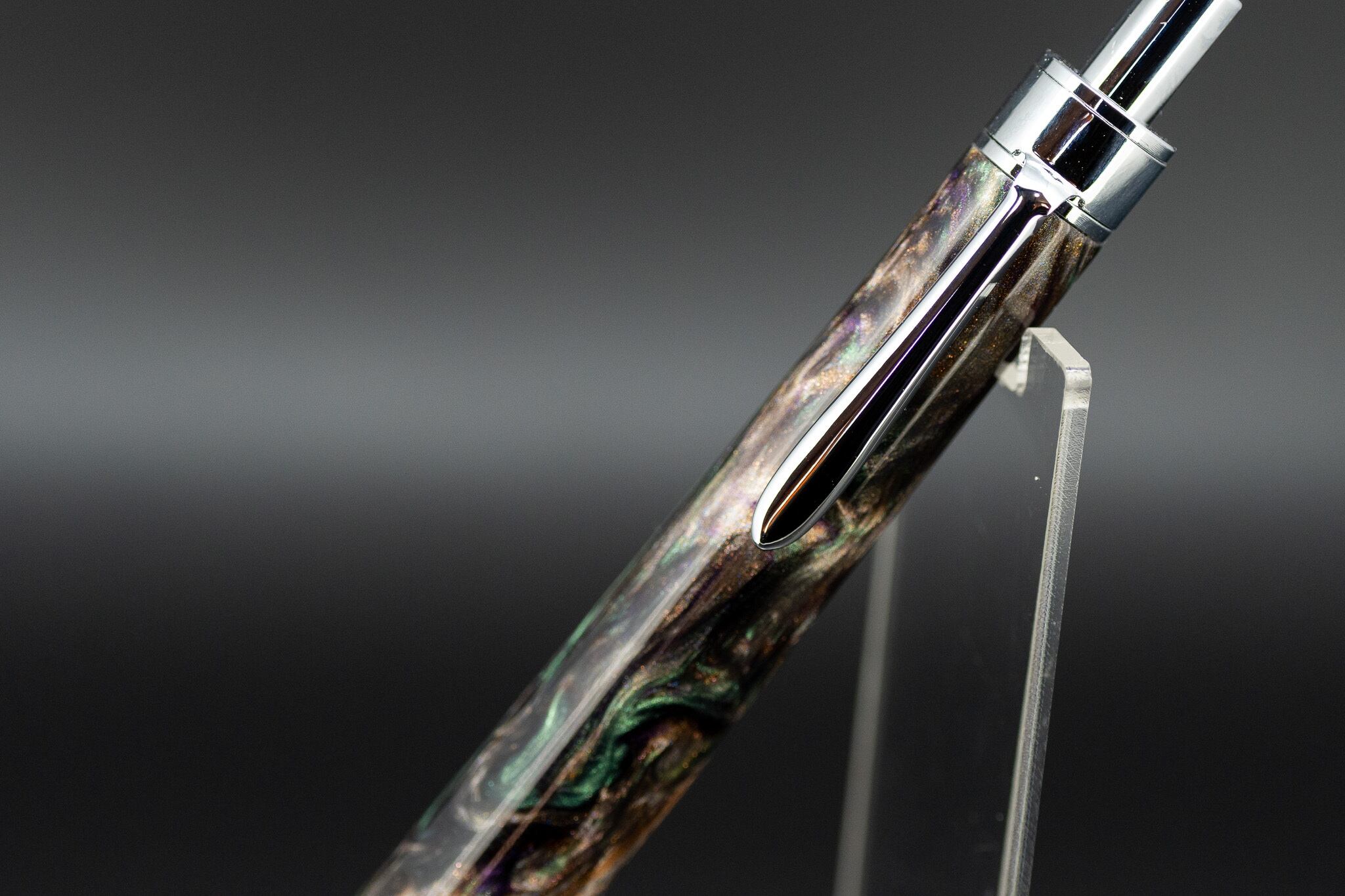 【創造性と透明美】 レジン silver BP