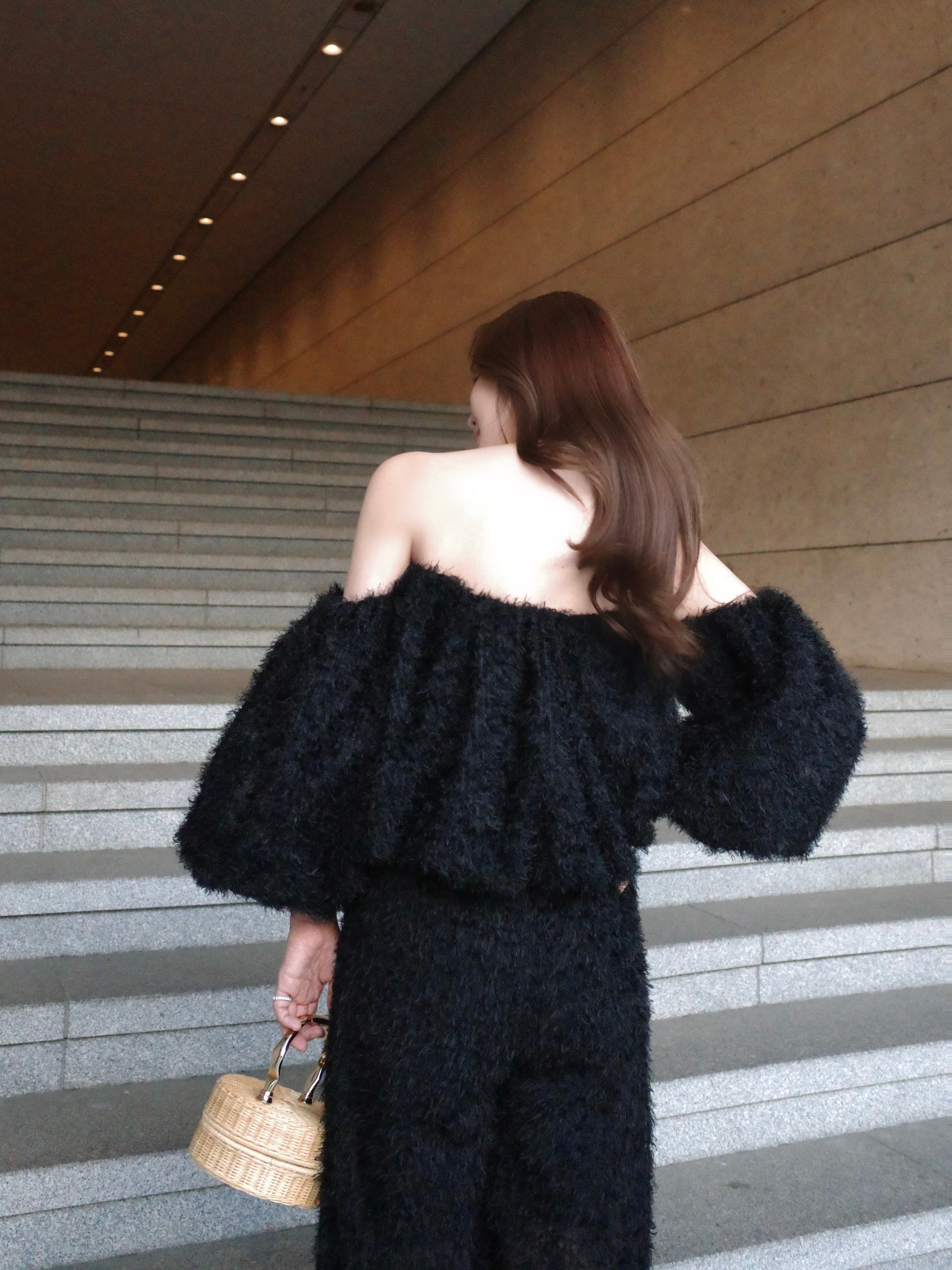 luna tops / black 6/18 21:00～再販(即納) | HYEON